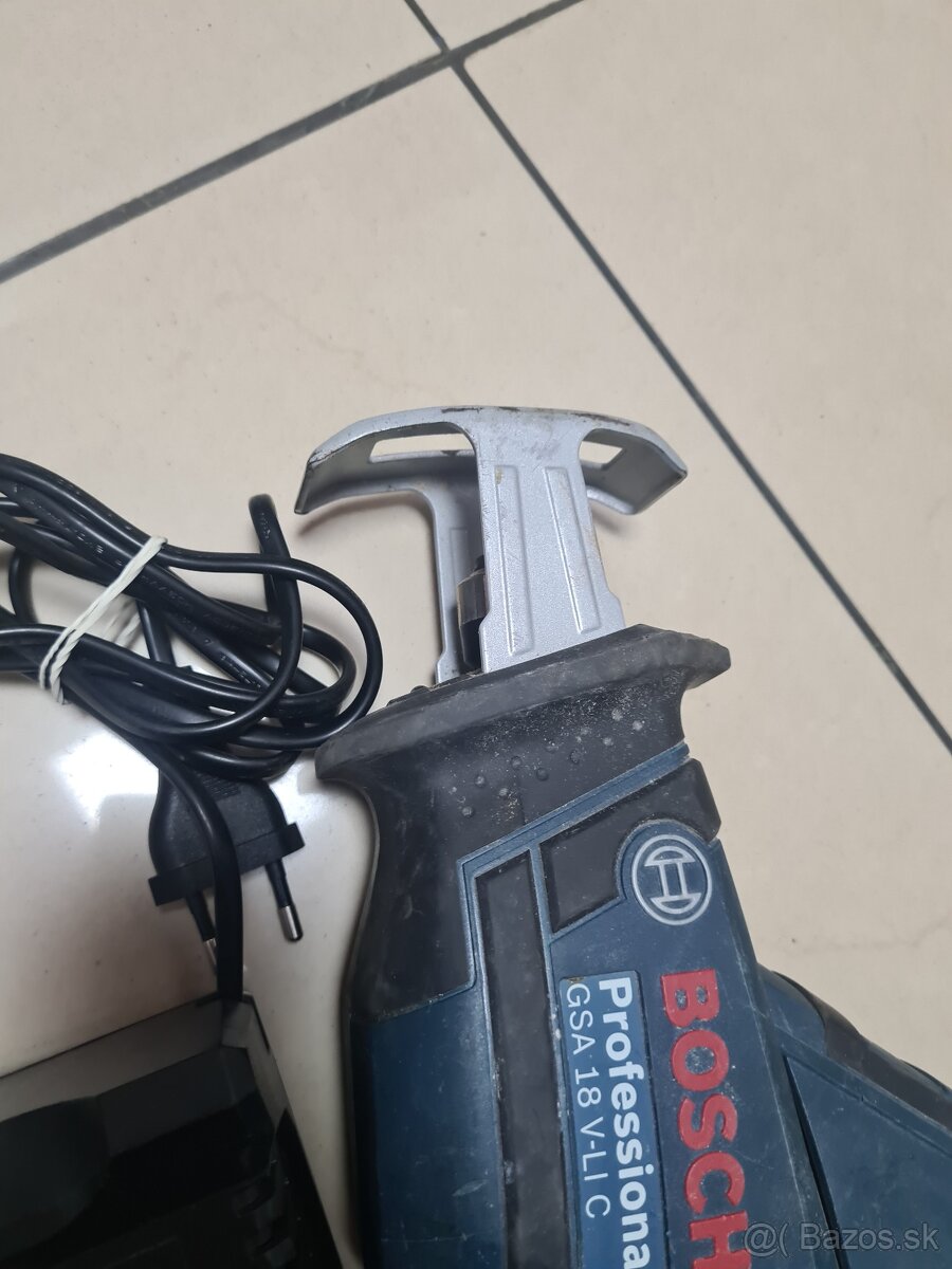 Chvostová píla Bosch GSA 18V - Li C - 3