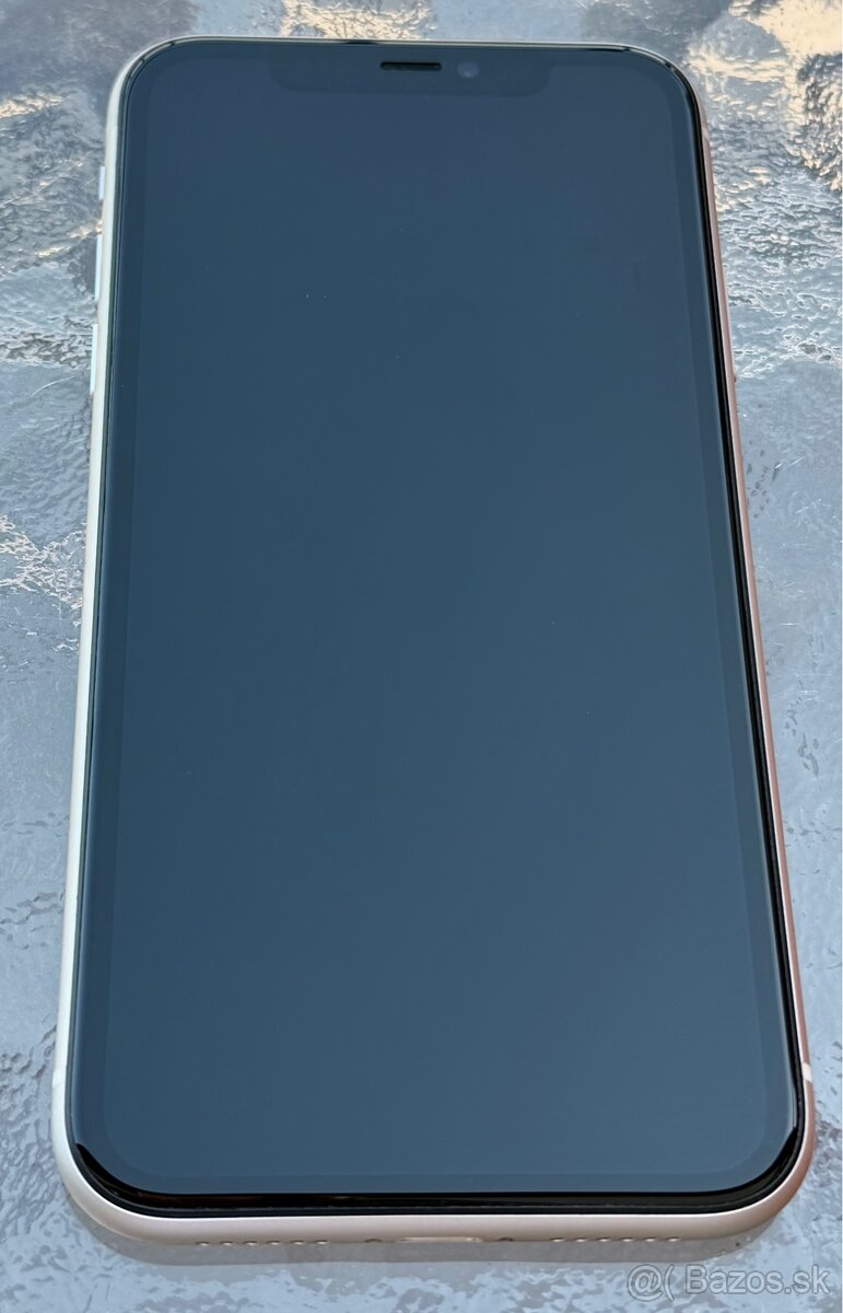 Predám iPhone 11 - 3
