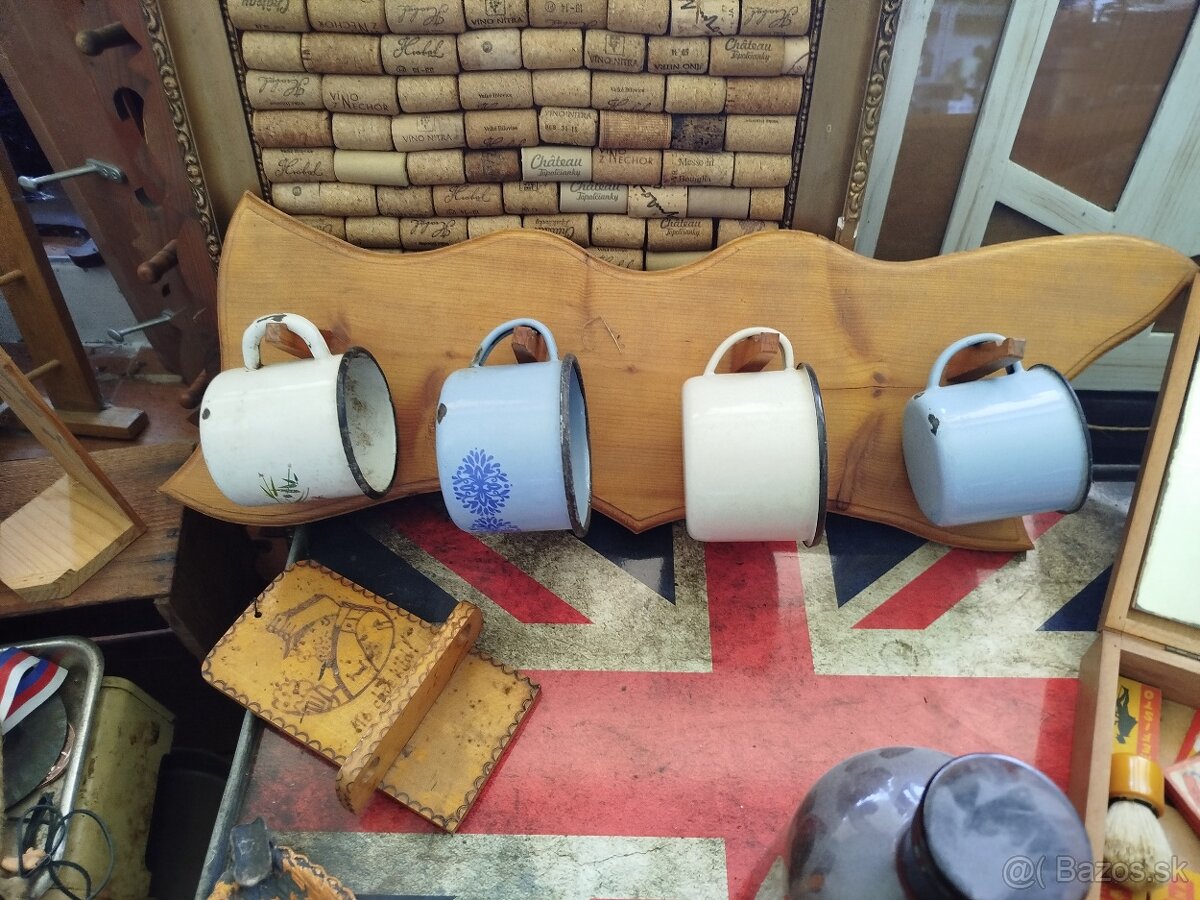 Smaltovaný pohar - 3