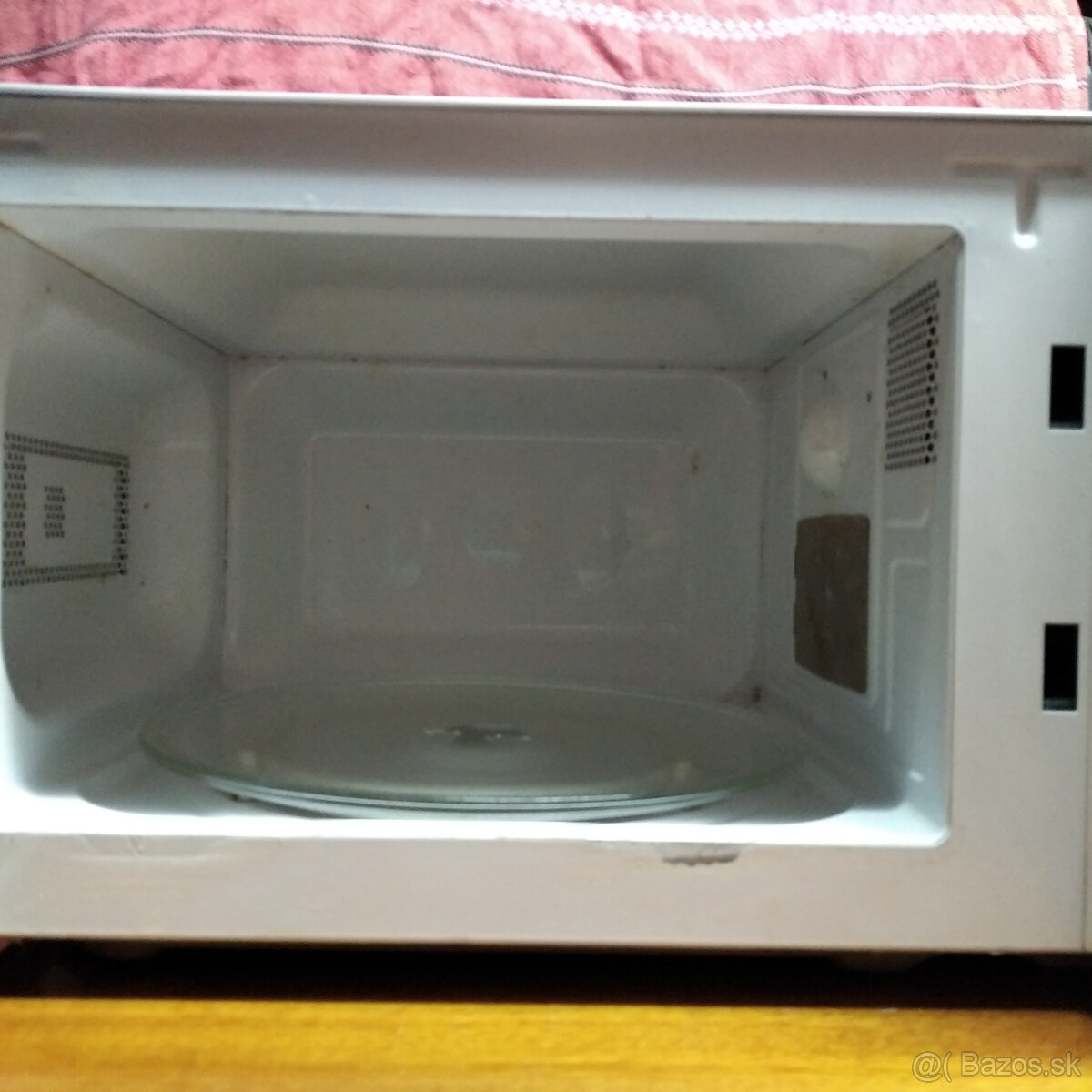 MORA Mikrovlnka - 3
