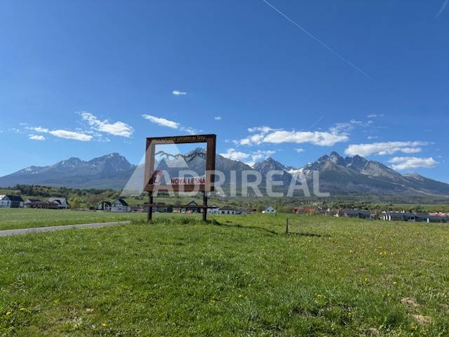 PREDAJ: Investičná príležitosť pozemok; Nová Lesná; 8044 m2 - 3