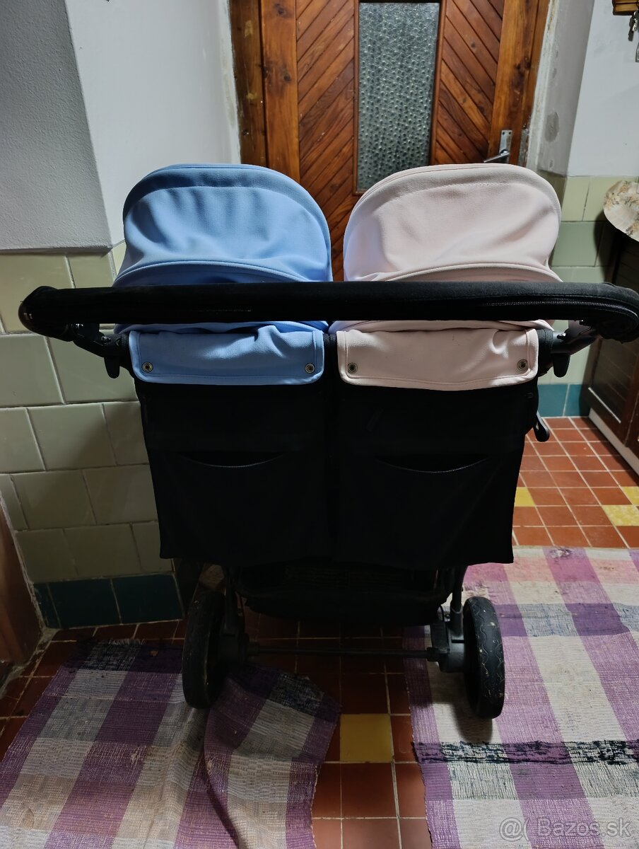 Kočiar pre dvojičky - 3