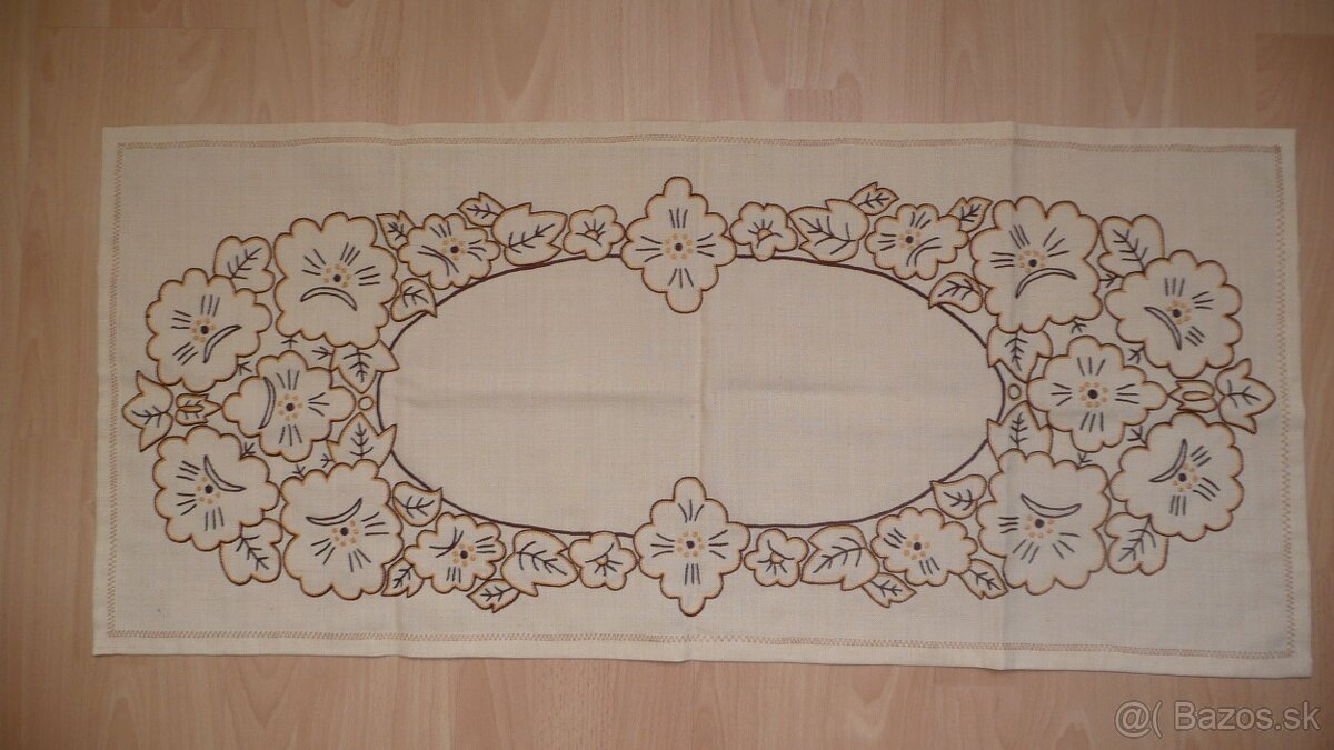 Ručne vyšívané obrúsky - 3