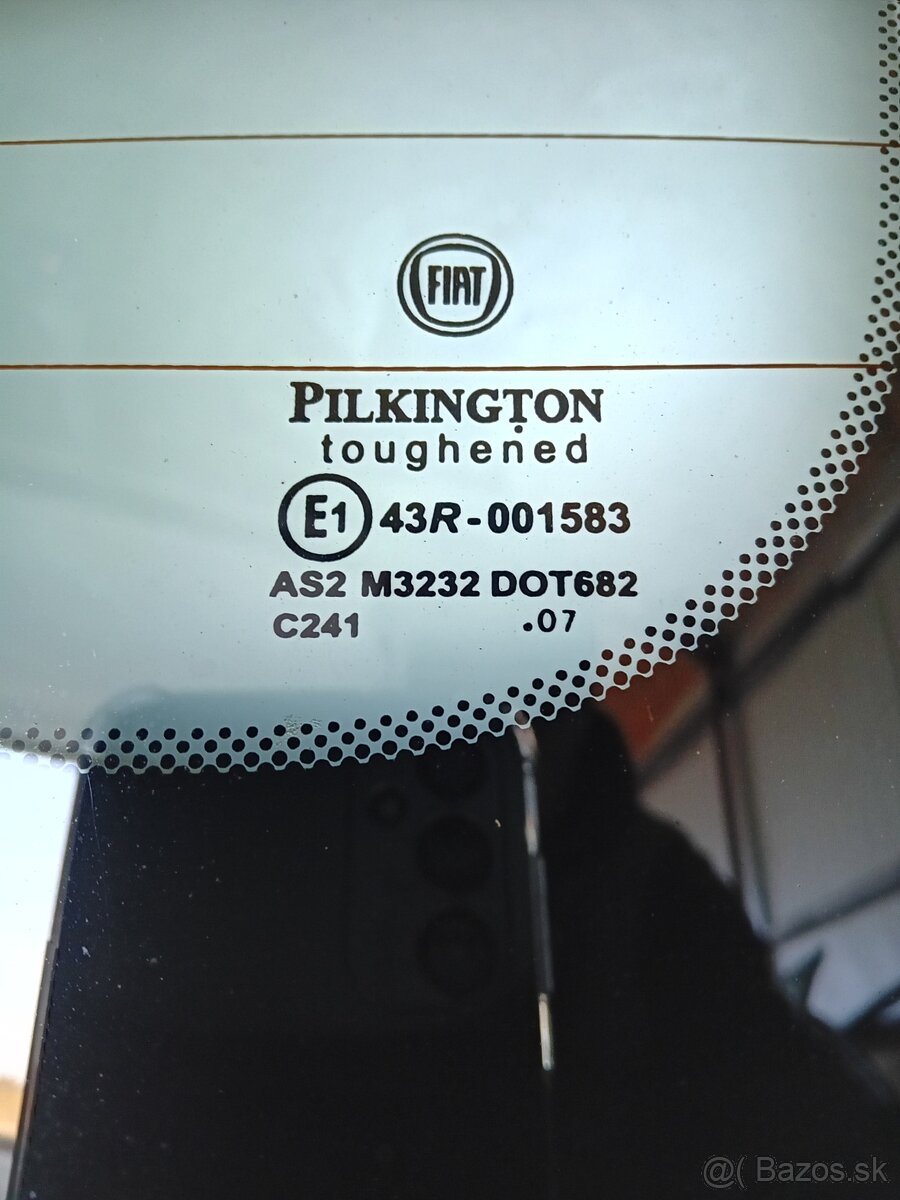 Fiat 500 kufrové dvere - 3