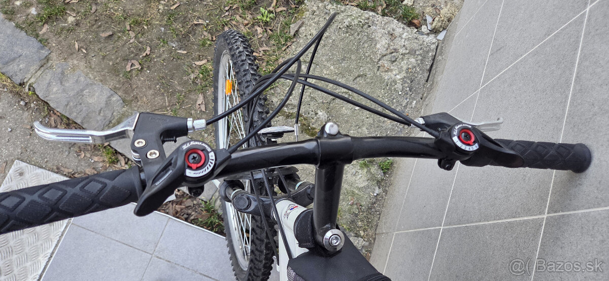 Dievčenský bicykel 24 - 3