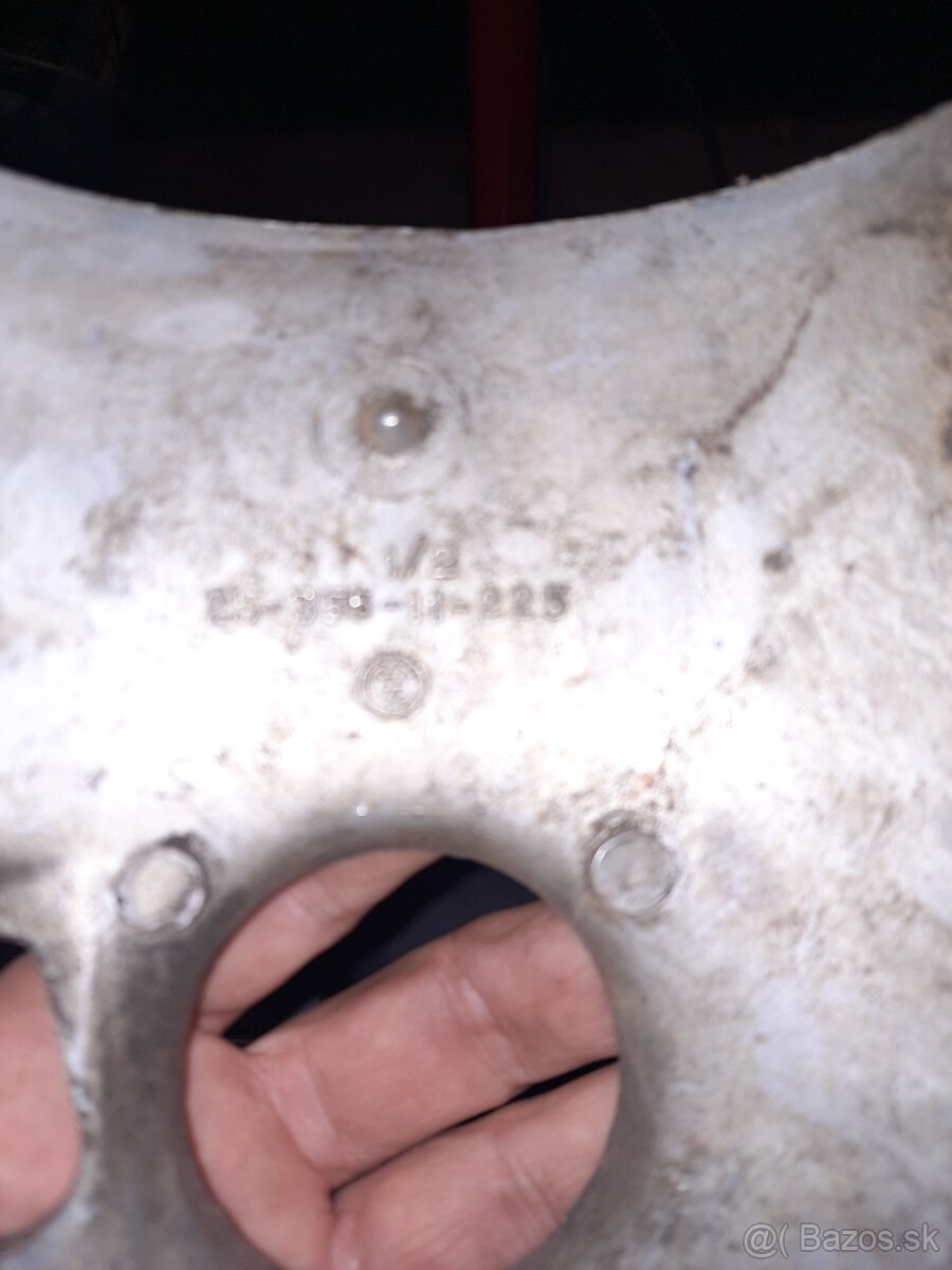 Kryt karburatora čz - 3