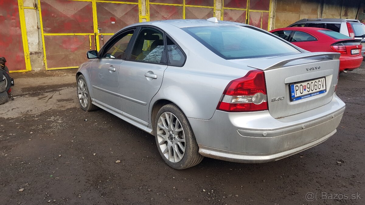 Volvo s40 r-dising 2.0 D 2005 - 3