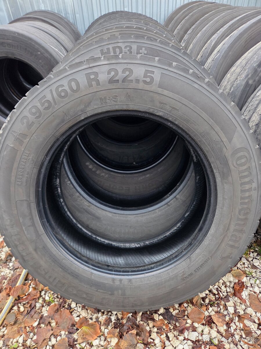 295/60 R22,5 mega zaberove Trazano Continental - 3