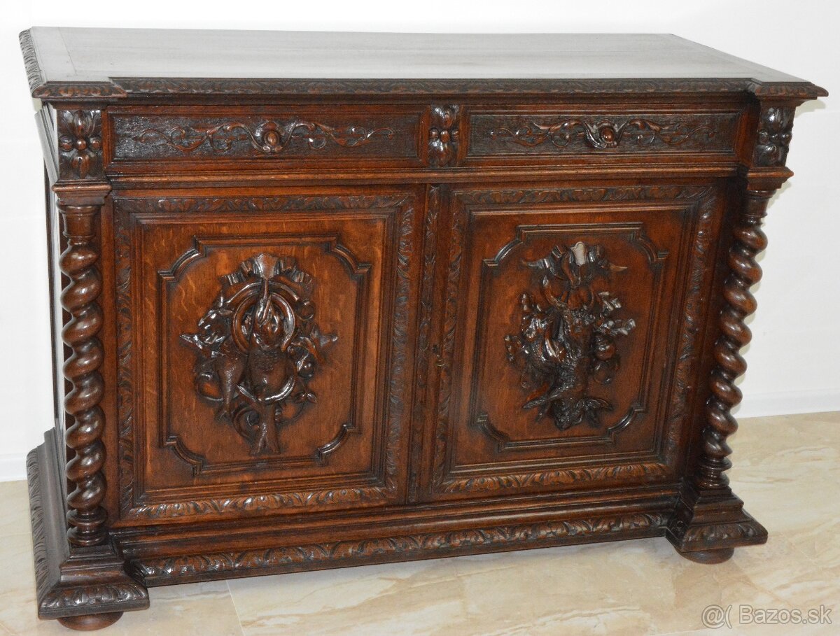 Starožitná komoda s loveckými motivy - dub masiv - 3