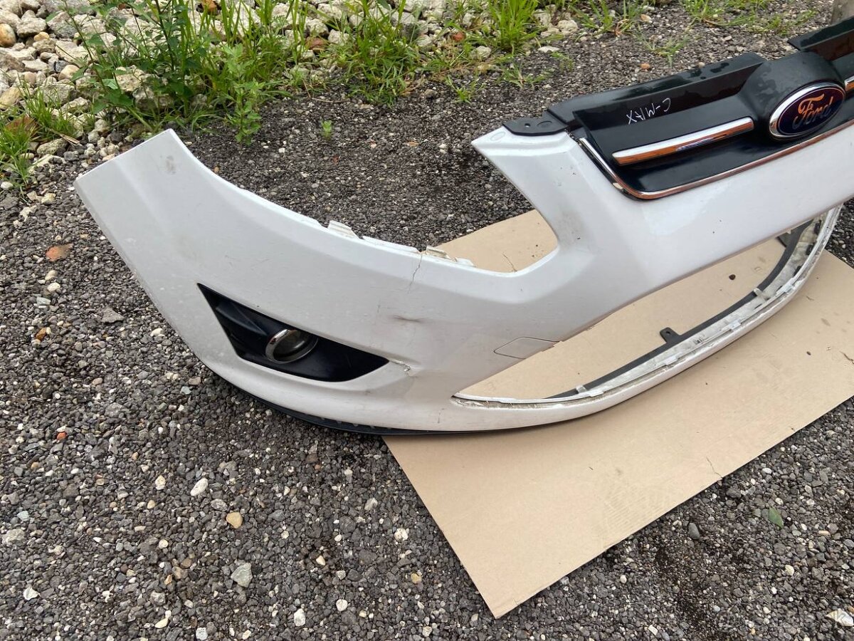 Ford C-Max 2014 Predný Nárazník - 3