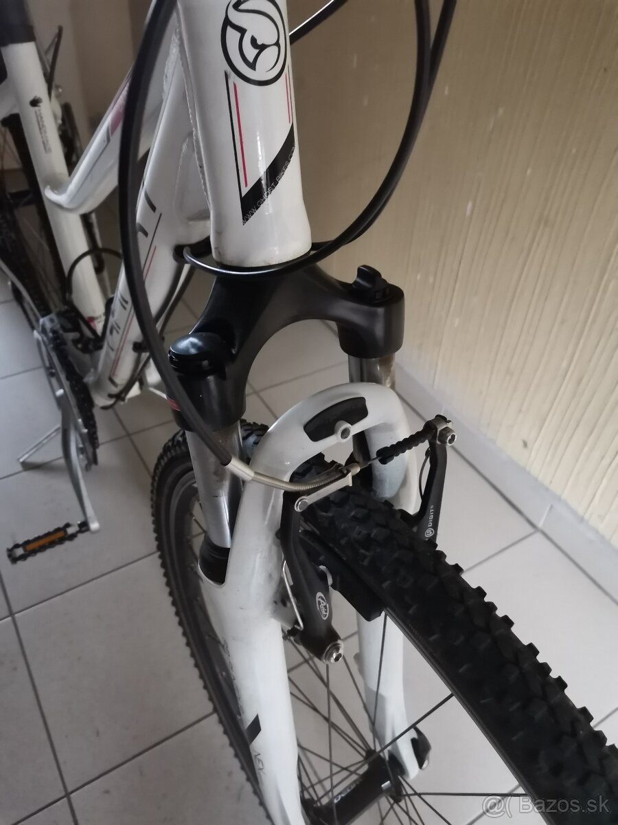 Trekingový Ghost - 3