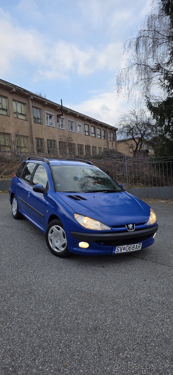 206sw 1.1 benzín 44kw - 3