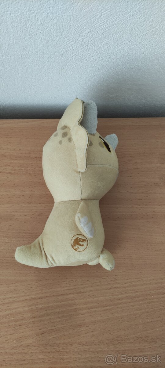 Plyšový dinosaurus . - 3