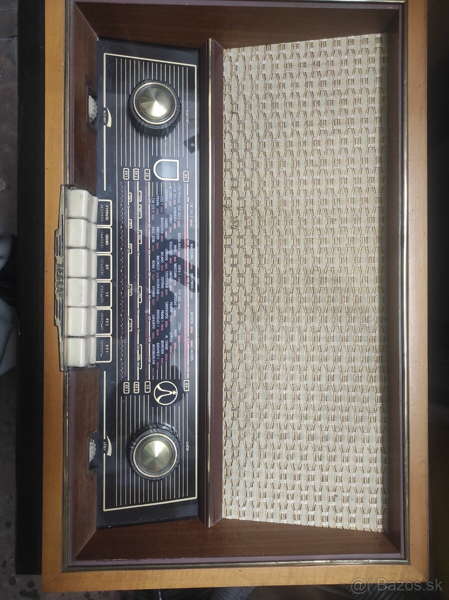 Tesla staré radio - 3