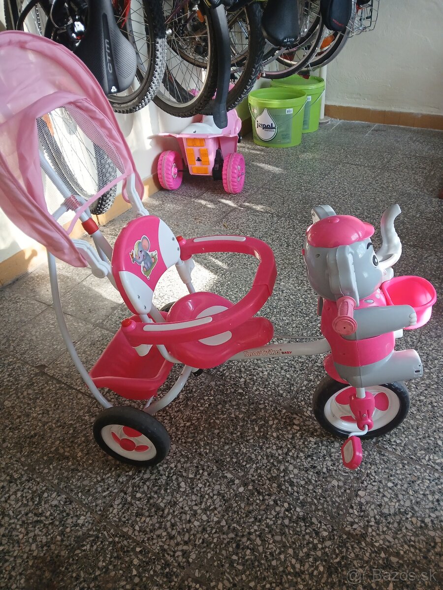 Trojkolka hraci slon - 3