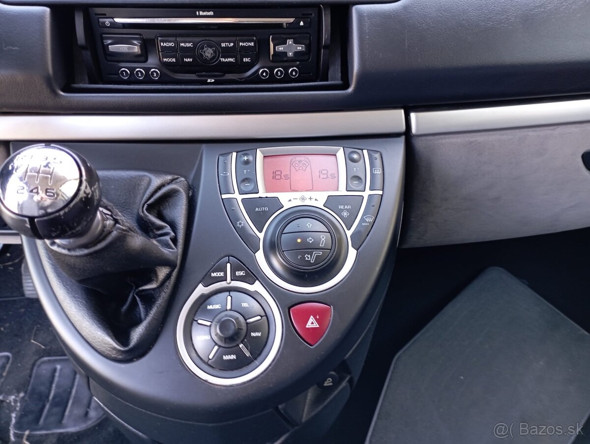 Peugeot 807 - 3