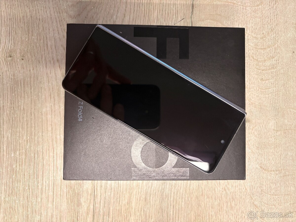 Samsung Galaxy Z Fold 4 - 3