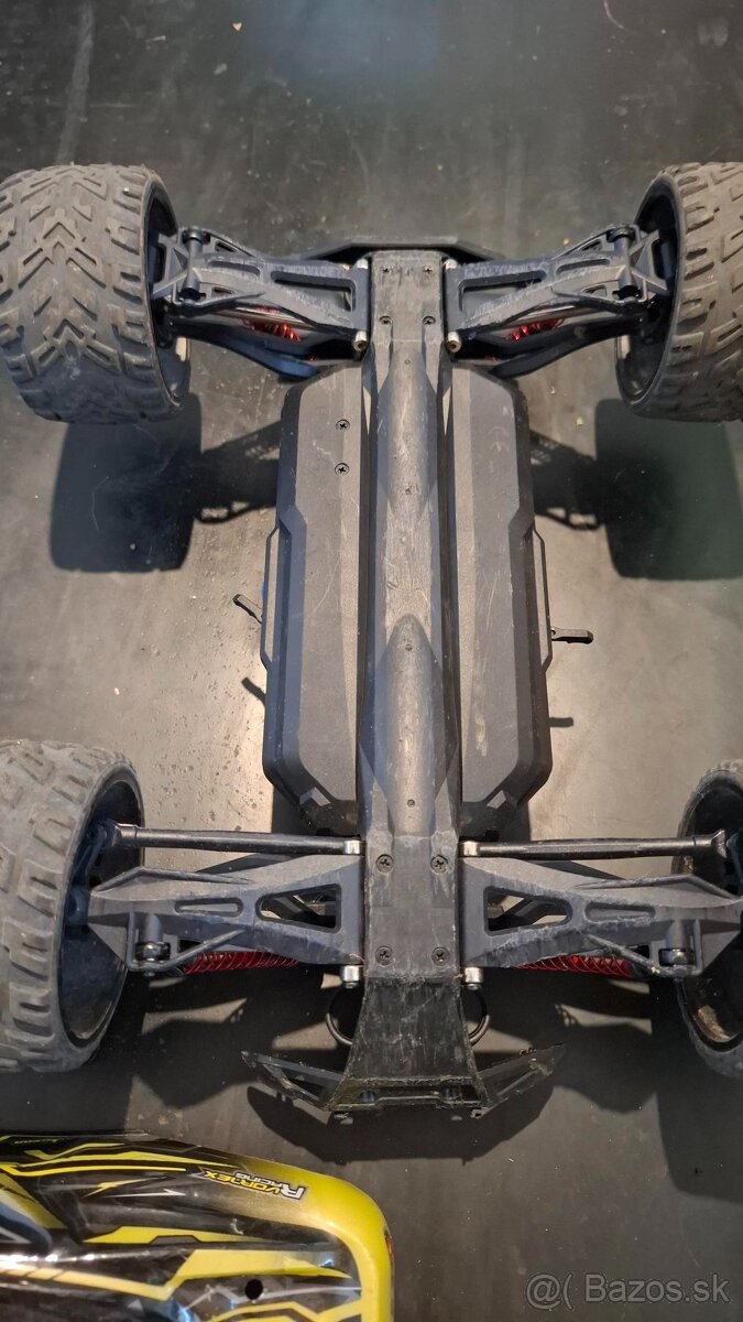 RC auto 1:12 - 3