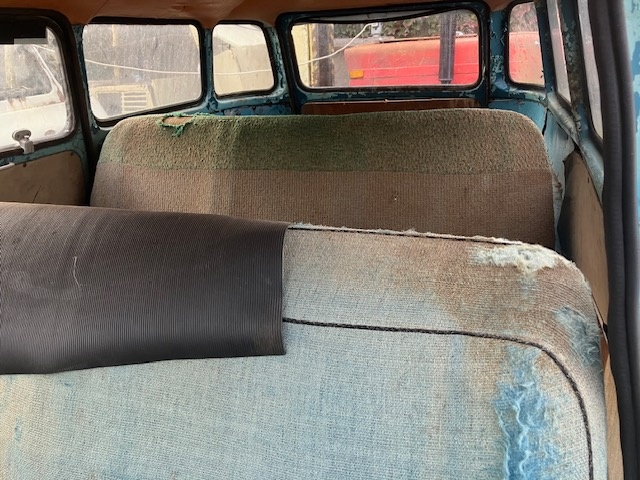 Predám 2 ks Škoda 1202 STW - 3