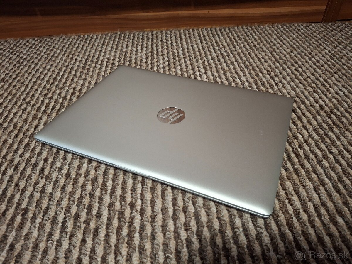 HP ProBook 430 G5 s i5 , 13,3" 1920x1080 podsvietená kláv - 3