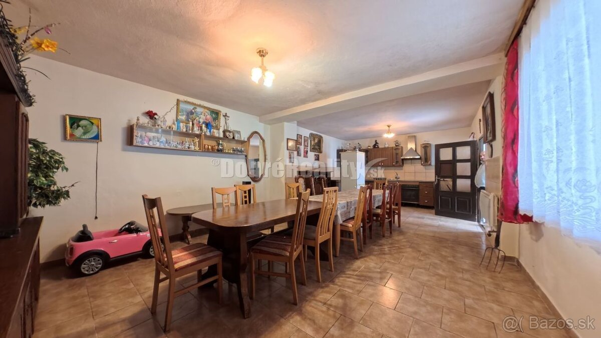 Dobré Reality – Na predaj priestranný rodinný dom s jedinečn - 3