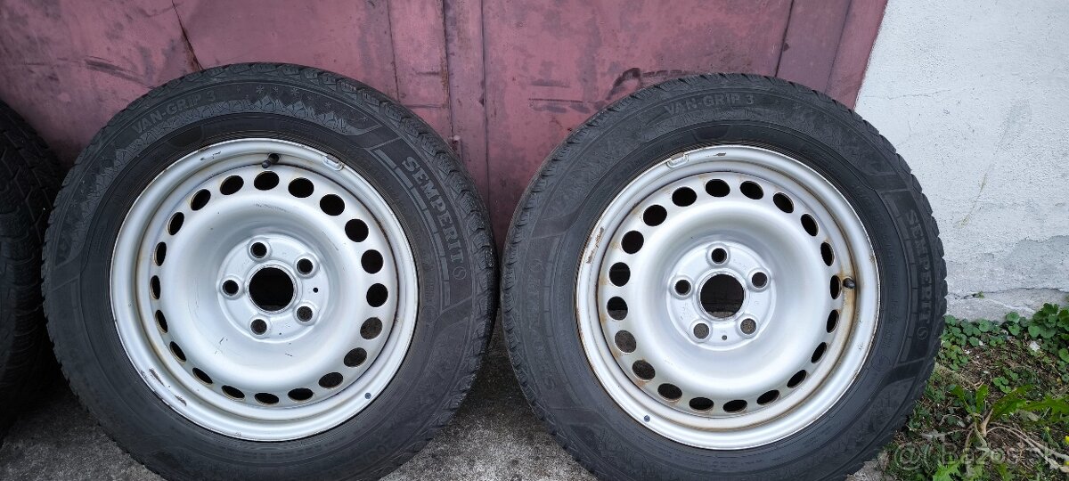 5x120 r16-6,5J,et52- 205-65-16C-zimné-Semperit-2021-6mm - 3