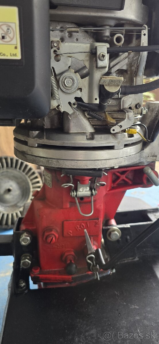 Predám Kultivátor - 3