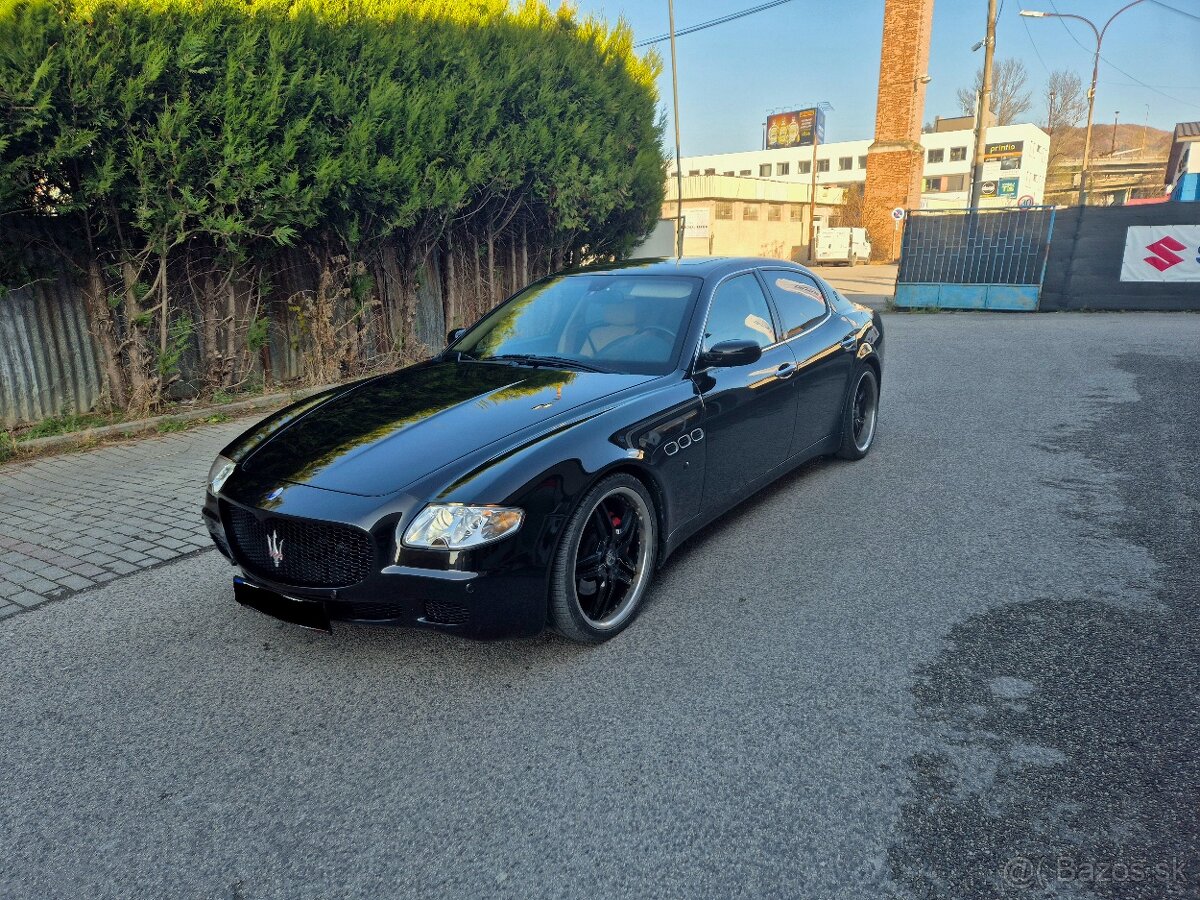 Maserati Quattroporte 4.2 V8 - 3