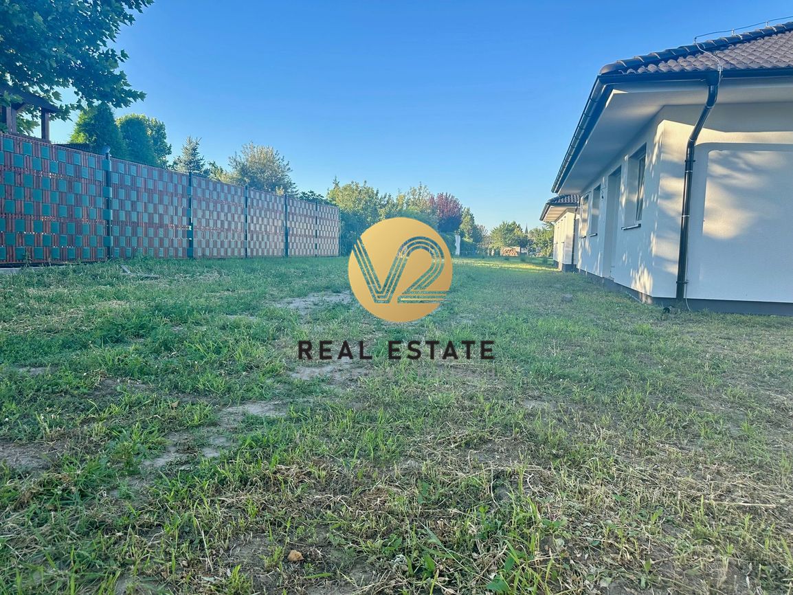 REZERVOVANÉ Na Predaj 4 izbová NOVOSTAVBA pri Nitre - 3