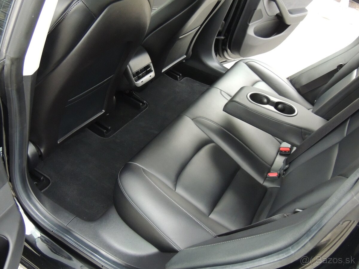 Tesla Model 3 STANDARD RANGE TOP SK SPZ 2019 - 3