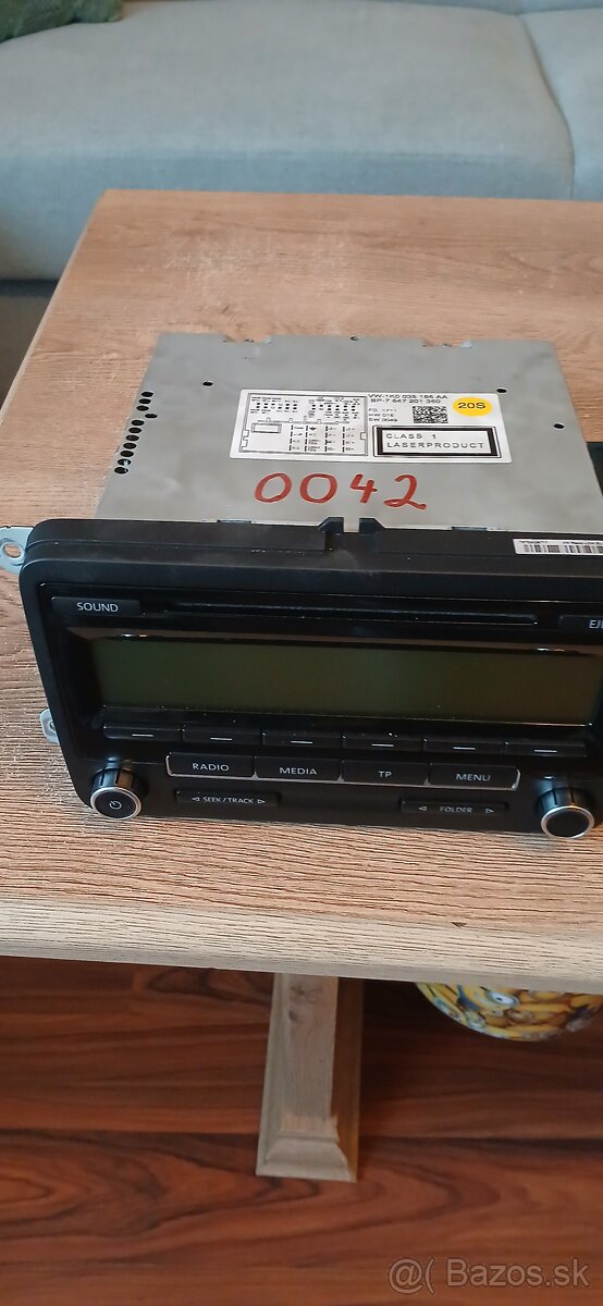 Predám originál autorádio a autobateriu - 3