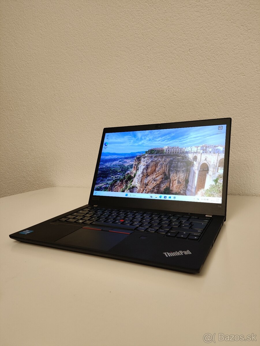 Lenovo ThinkPad T14 Gen 2 i5-1135G7 | 8→32 GB RAM | 256→1TB - 3
