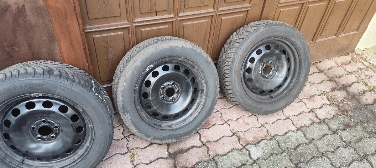 Predám plechové disky s pneu 16 - 3