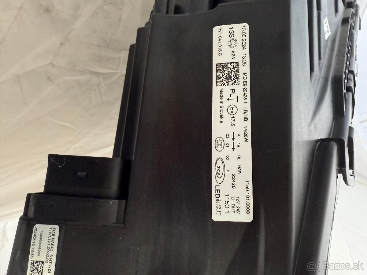 Predám svetlo Škoda Superb III facelift - 3