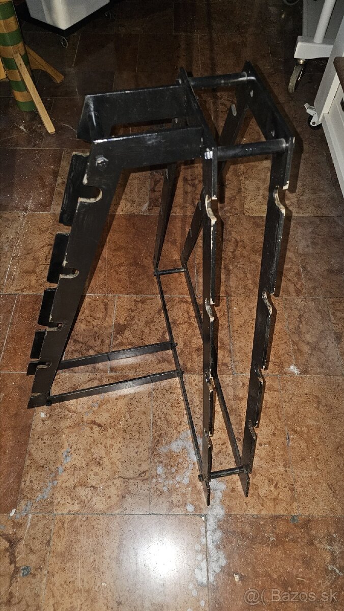 Stojan na činky - 3