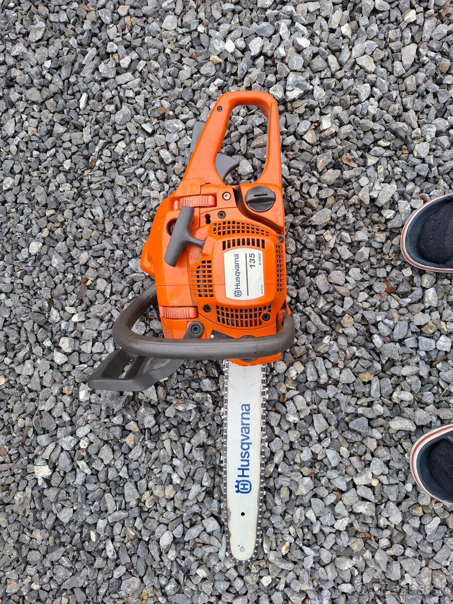 PREDAM MOTOROVU PILU HUSQVARNA - 3