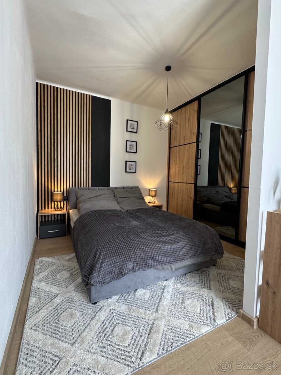 Na predaj 1,5-izb. byt v centre Senice - 3