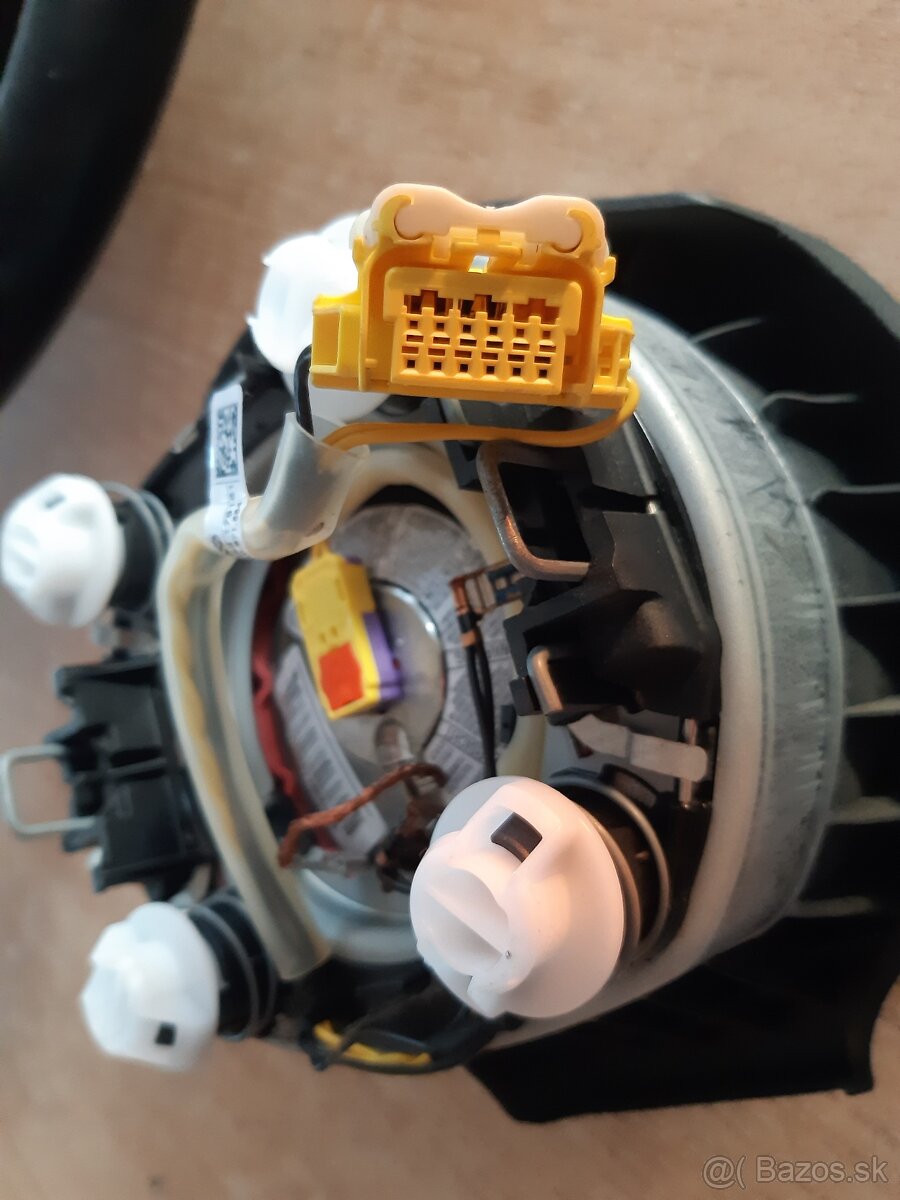 airbag golf 6 - 3