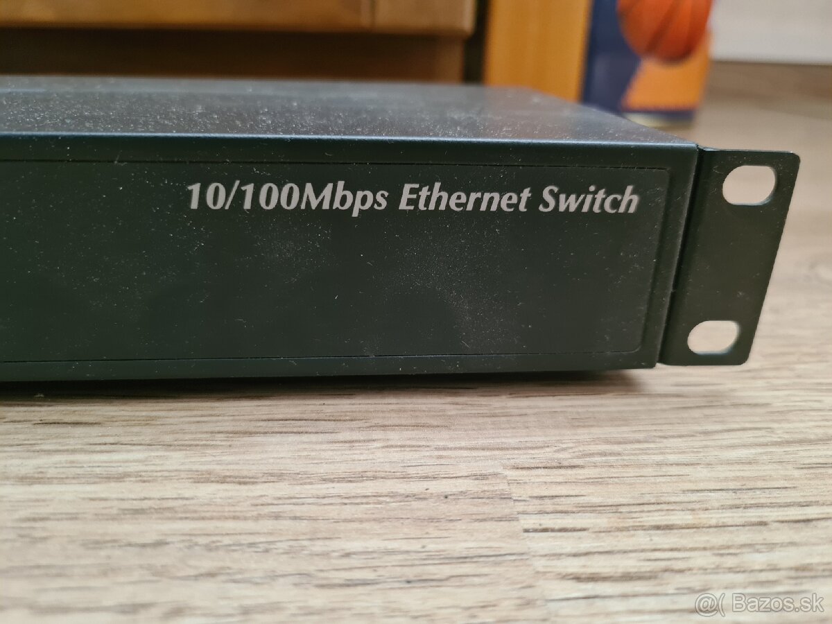 100Mbps Ethernet switch Planet FNSW-1601 - 3