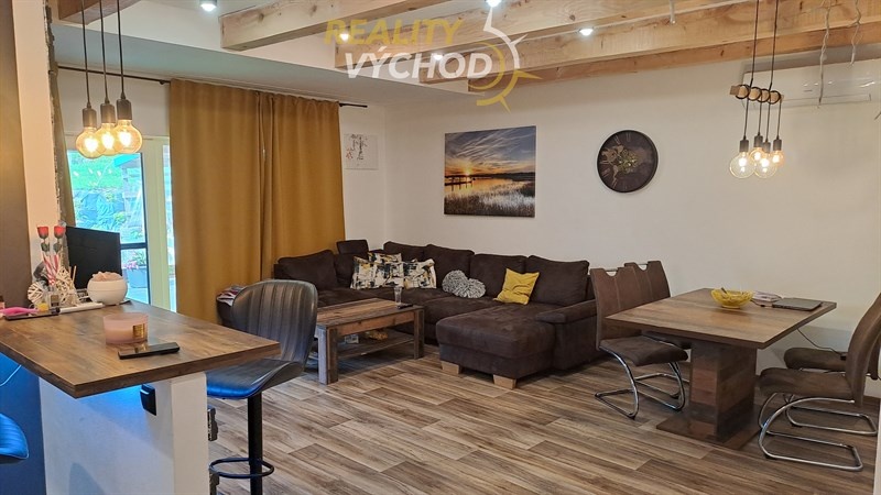 Rodinný dom s bazénom za cenu bytu - 3