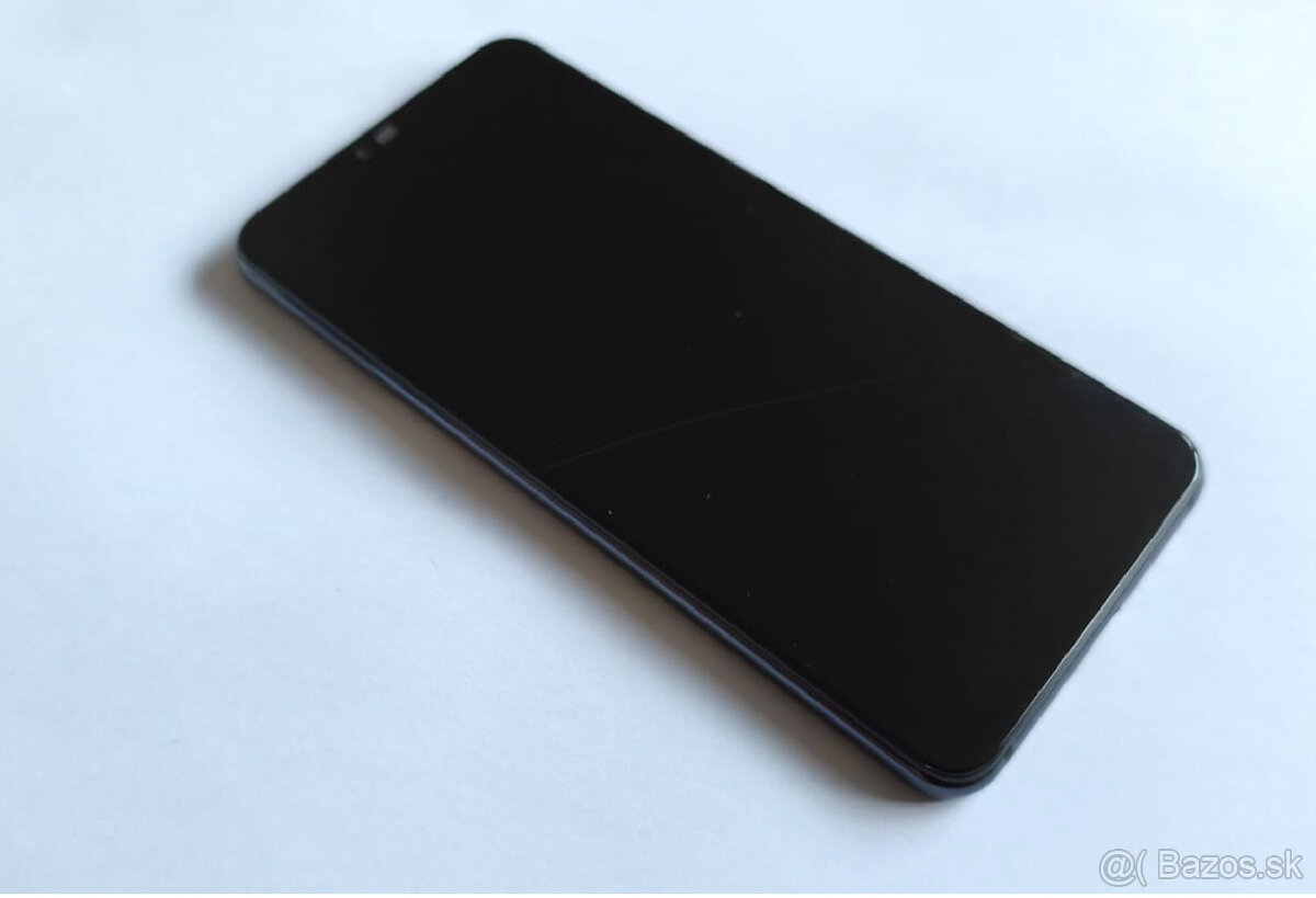 Predám Xiaomi Mi 8 Lite - 3