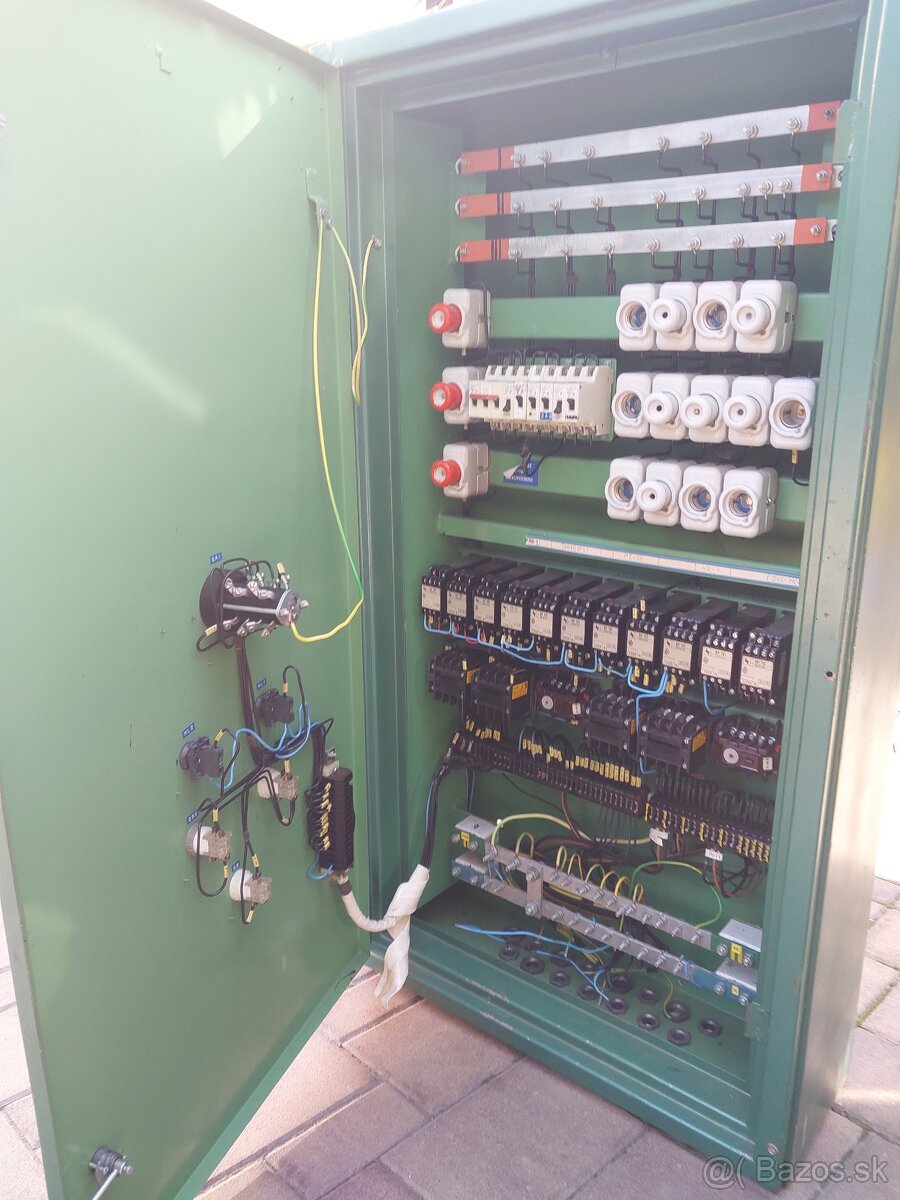 Rozvodna skrina - 3