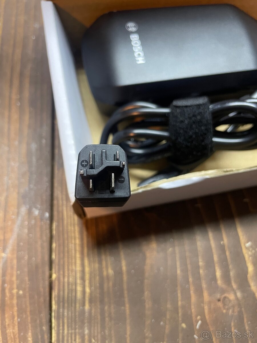 BOSCH nabíjačku eBike BPC3200 - 3