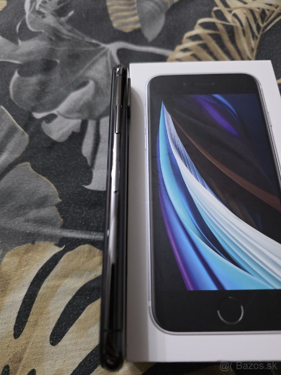 iPhone XS 64GB | Black - 3