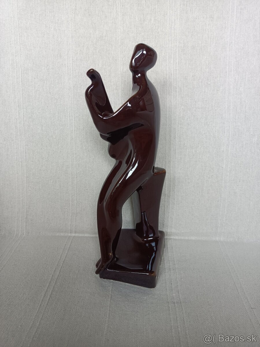 Porcelánová soška gitarista brusel - 3