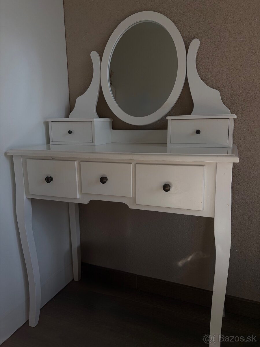 Toaletný stolík - 3