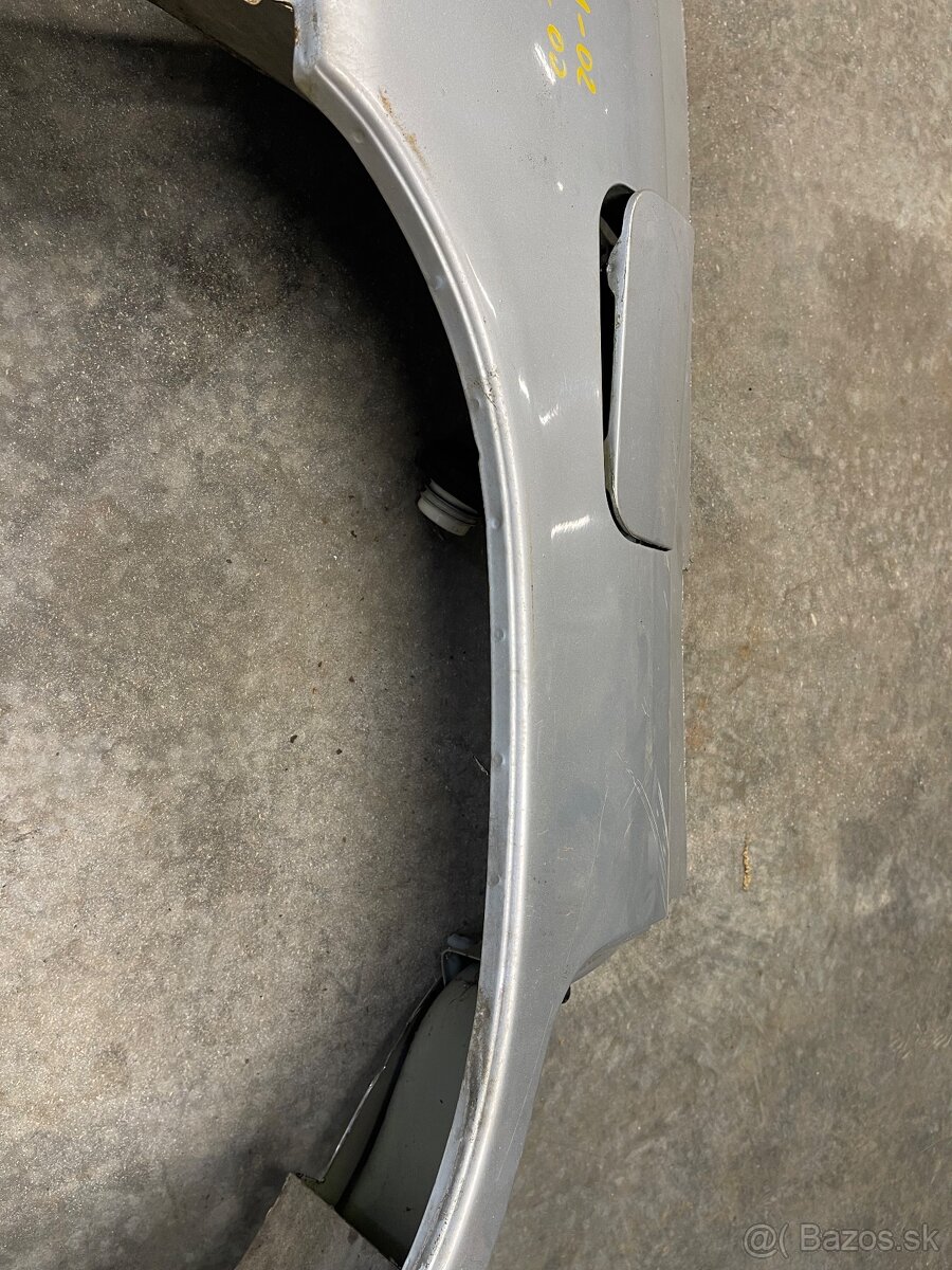 Subaru forester 01-03 zadny pravy lem - 3