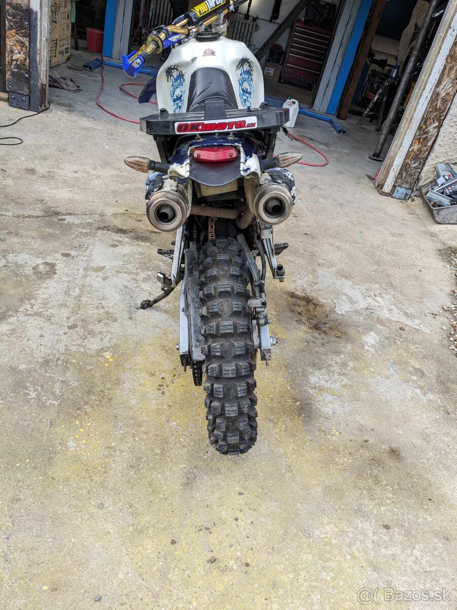 Honda NX 650 Dominator