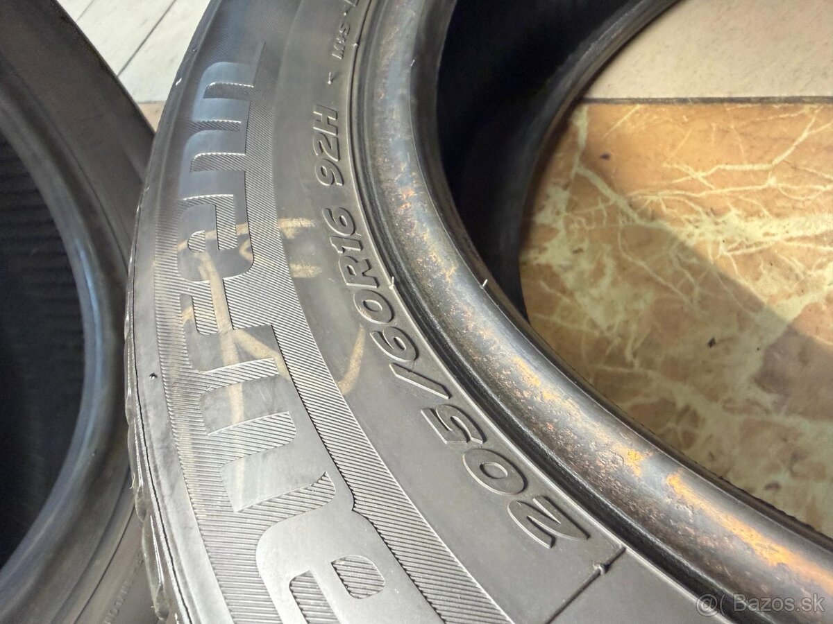 35. Pneumatiky zimne 4ks 205/60R16 Laufenn - 3