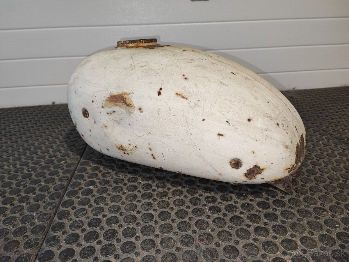 Jawa panelka,sport - 3